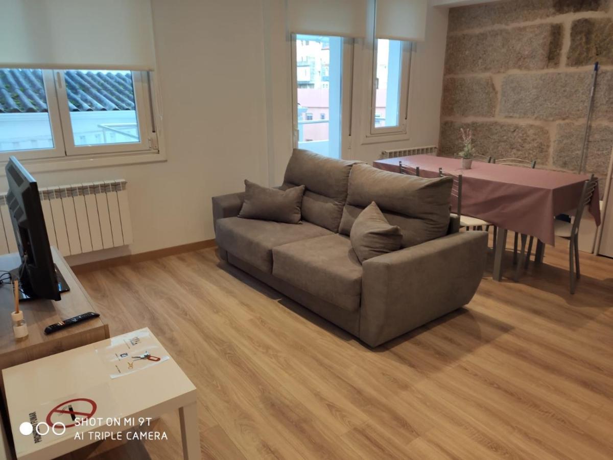 Villa Trabazos Abellas Ourense Exteriör bild