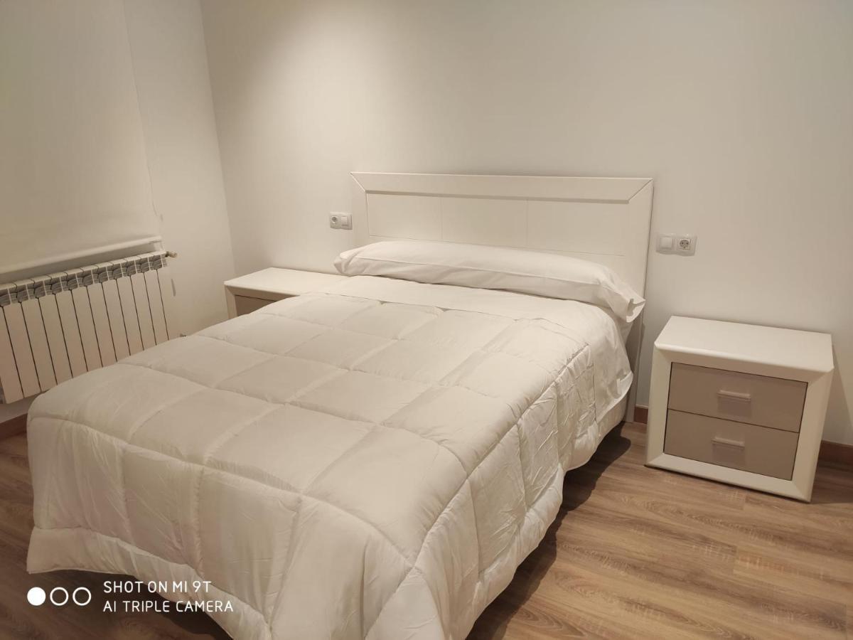 Villa Trabazos Abellas Ourense Exteriör bild